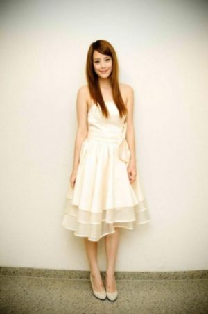 美丽少妇18P_剧情片高清迅雷在线观看