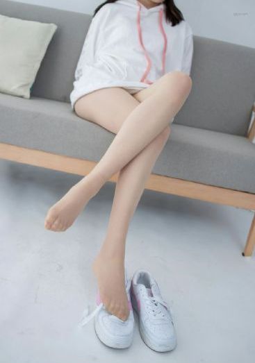 免费看黄色的电视与美女_蓝光高清全集免费观看