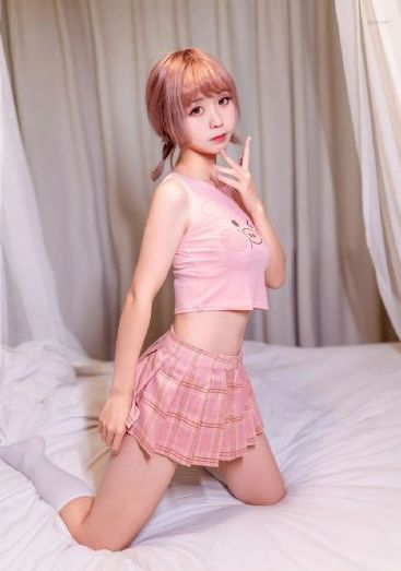 不知火舞和3孩公园彩画堂_720在线视频播放